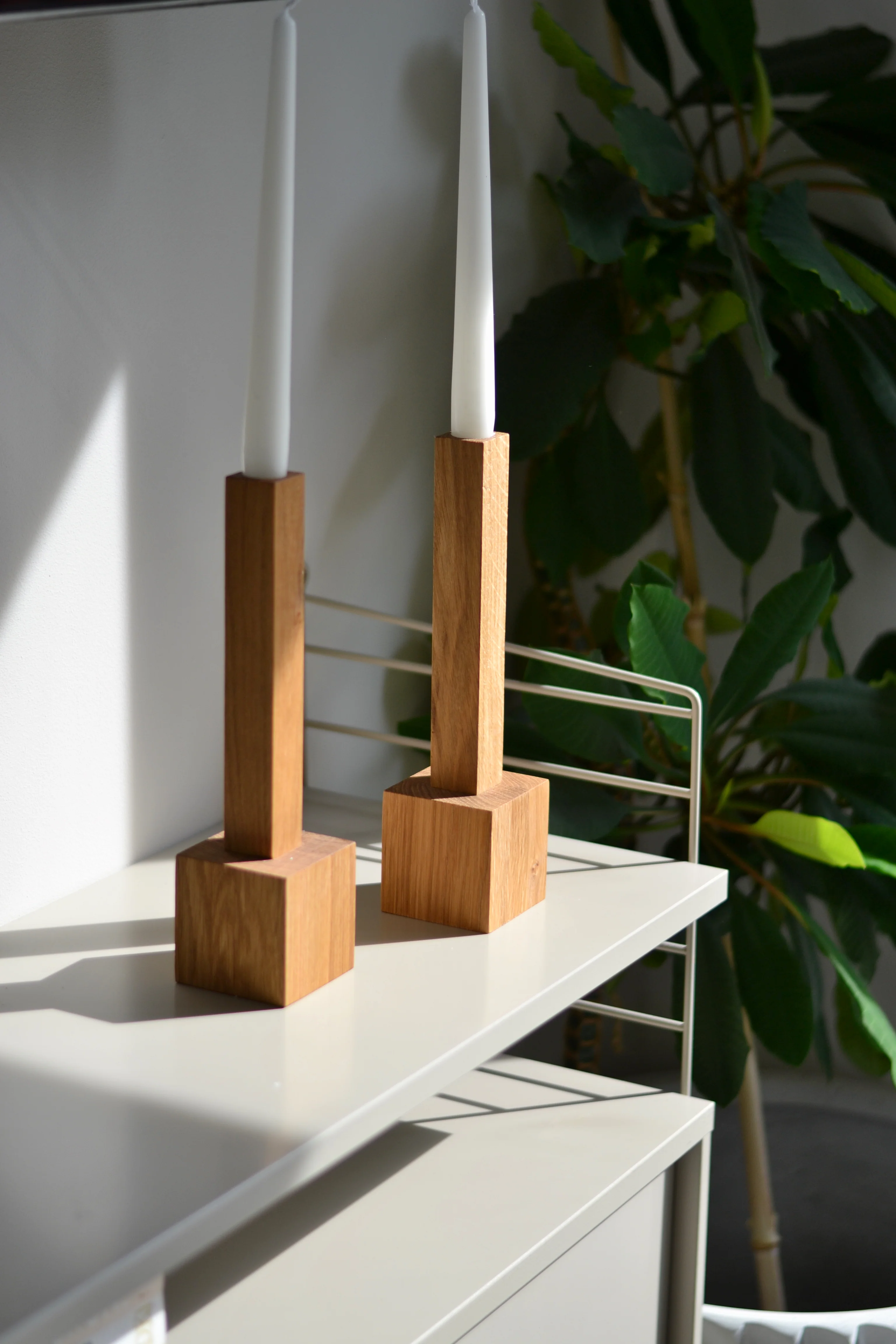 Natuhr Kerzenhalter Block - großer Holz Kerzenständer Eiche geölt für Stabkerzen Tisch Holzdeko Tischdeko Geschenk Hochzeitstag Vintage rustikal skandinavisches Design Kerzen - Image 9